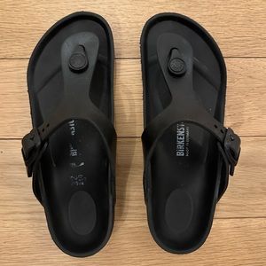 Birkenstock Gizeh Essentials Kids EVA in Black, Size 2-2.5